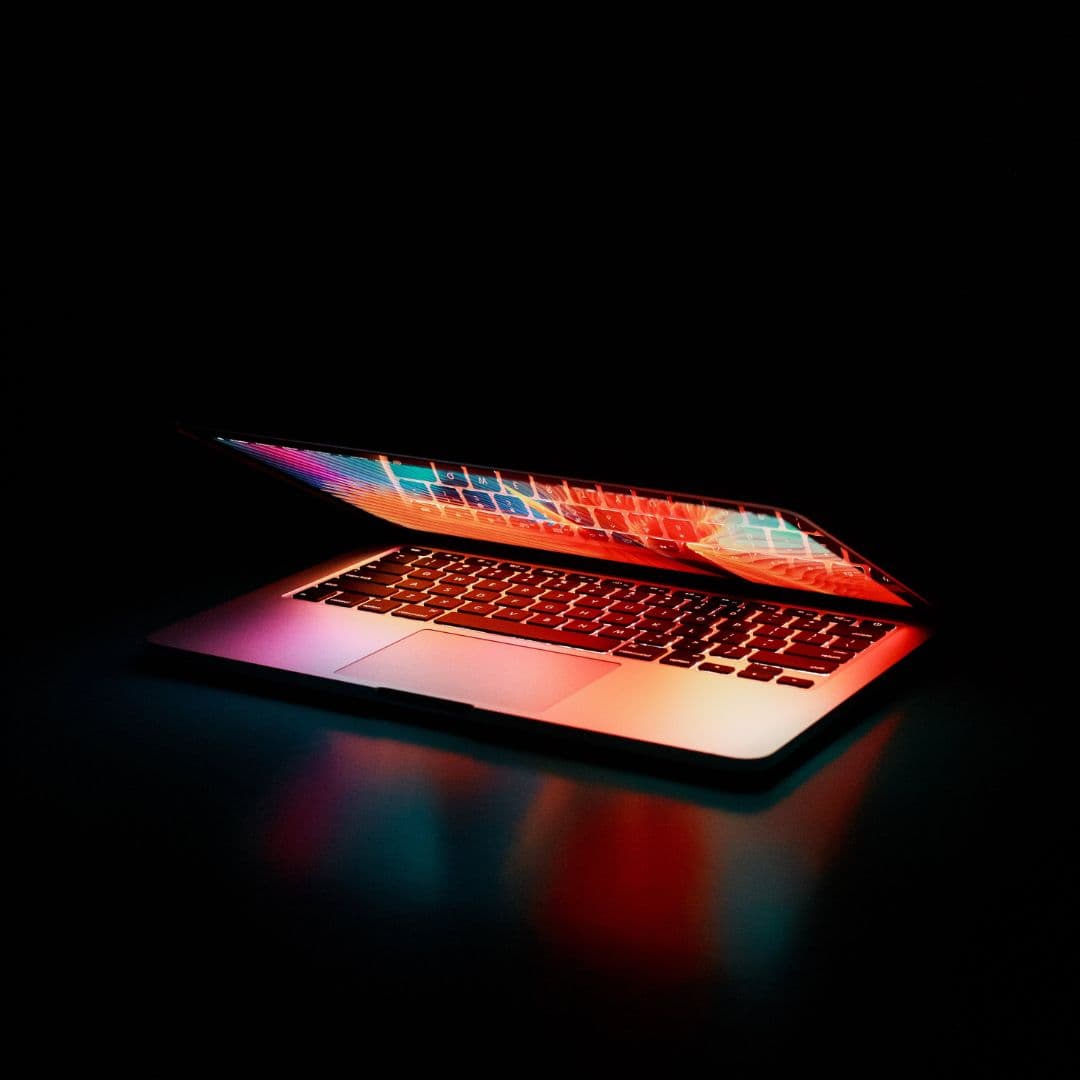 Top iOS Developer Interview Questions and Best Answers for 2025